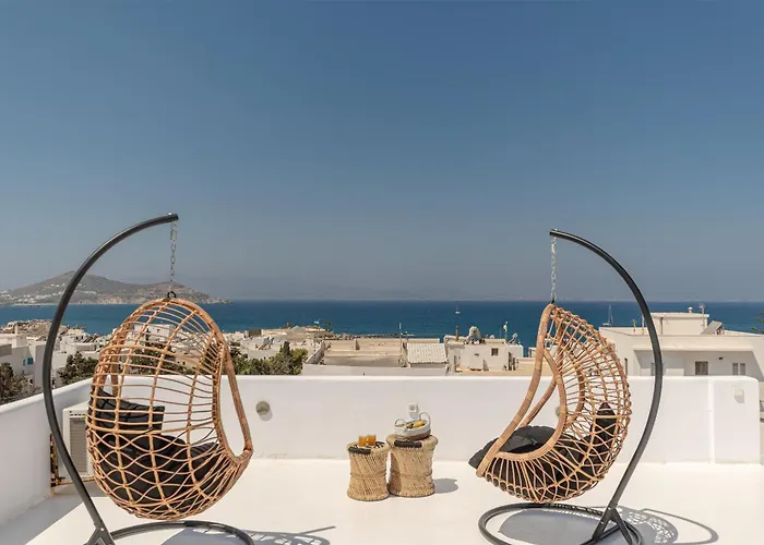 Maroussa's In Town With Sea View 公寓