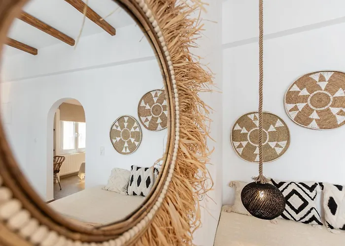 公寓 Maroussa's In Town With Sea View *